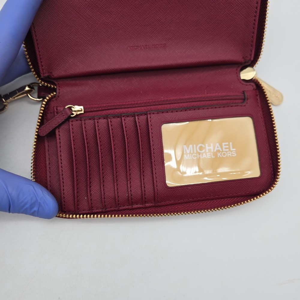 Michael Kors Wallet Card Holder Red Leather Embossed Flower Gold Hardware - Picture 11 of 12